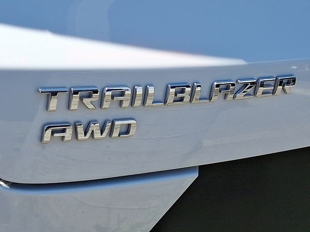 Thumbnail: 2025 Chevrolet TrailBlazer - 29