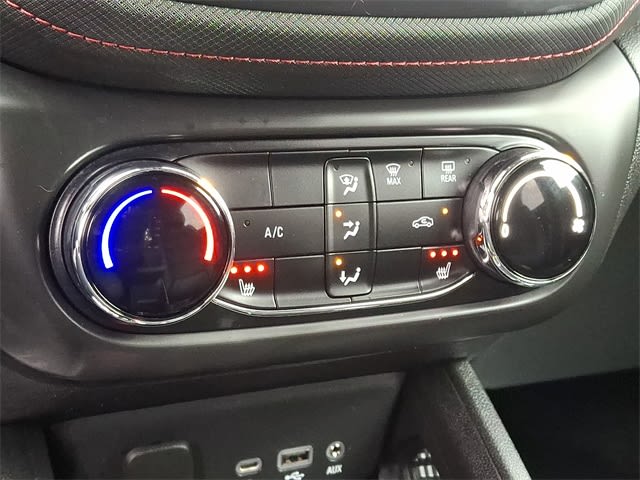 Thumbnail: 2023 Chevrolet TrailBlazer - 20