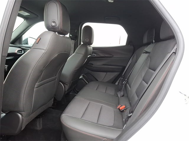 Thumbnail: 2023 Chevrolet TrailBlazer - 10