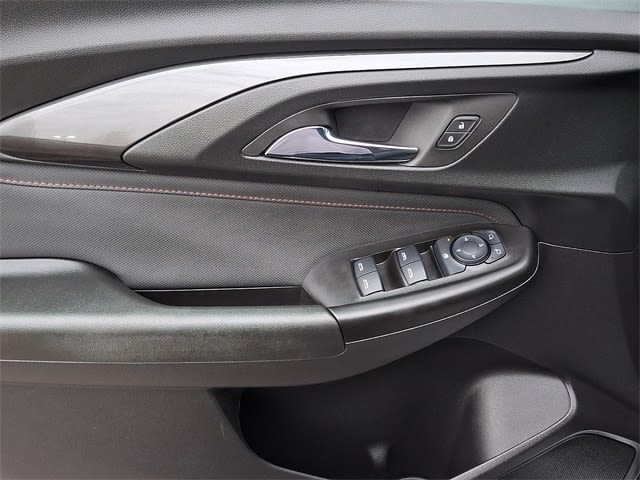 Thumbnail: 2023 Chevrolet TrailBlazer - 19