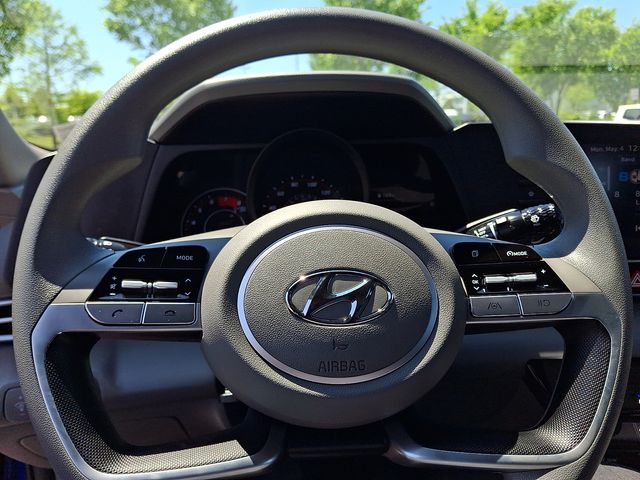 Thumbnail: 2023 Hyundai Elantra - 9