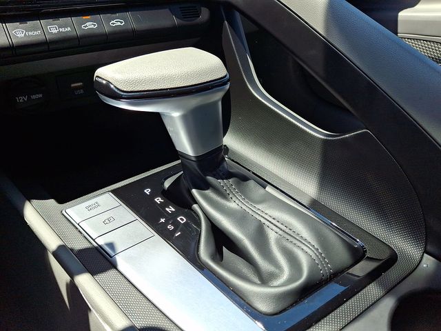 Thumbnail: 2023 Hyundai Elantra - 13