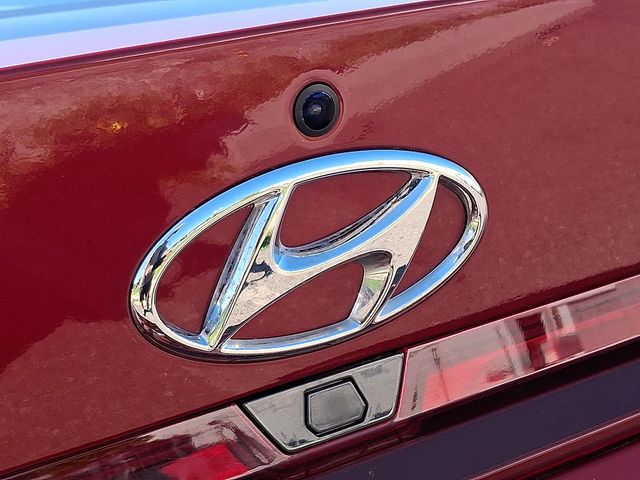 Thumbnail: 2023 Hyundai Elantra - 7
