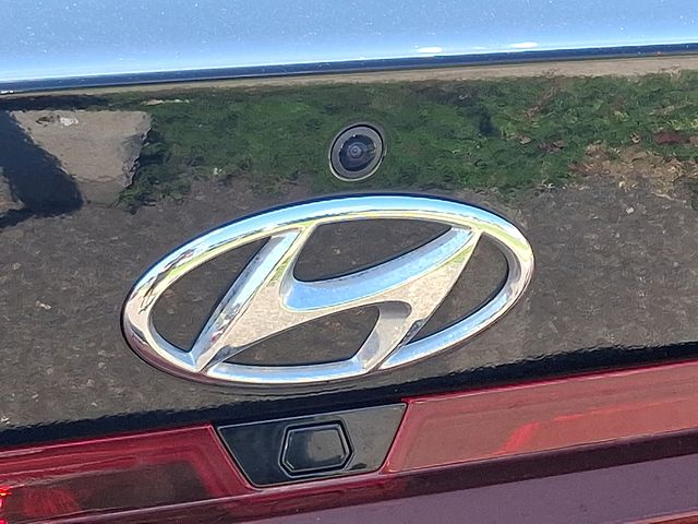 Thumbnail: 2023 Hyundai Elantra - 28