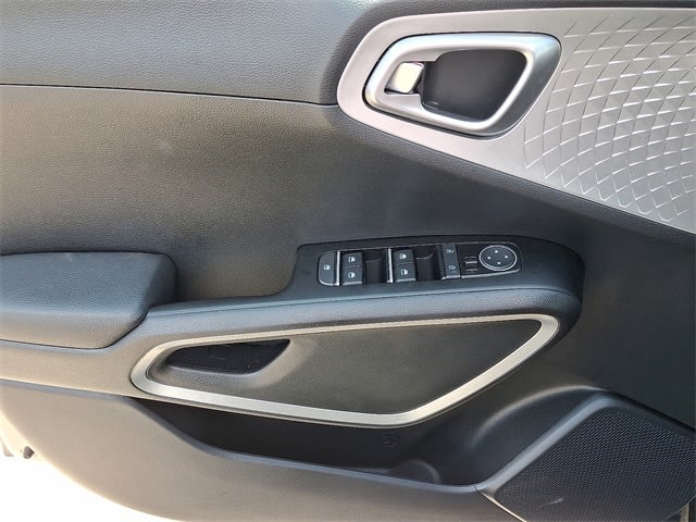 Thumbnail: 2024 Kia Soul - 20