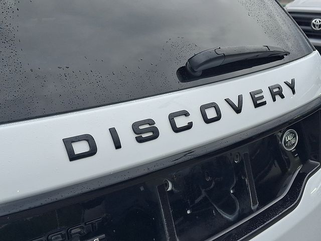 Thumbnail: 2020 Land Rover Discovery Sport - 31