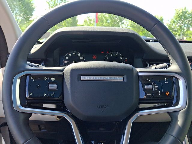 Thumbnail: 2025 Land Rover Discovery Sport - 20