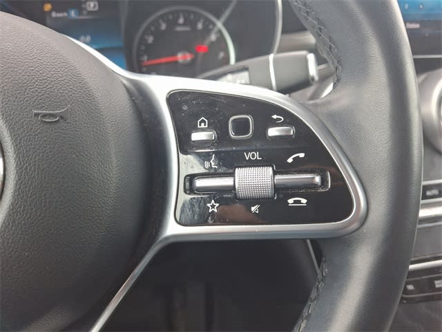 2022 Mercedes-Benz GLC 300 23