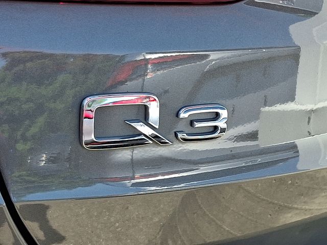 Thumbnail: 2024 Audi Q3 - 8