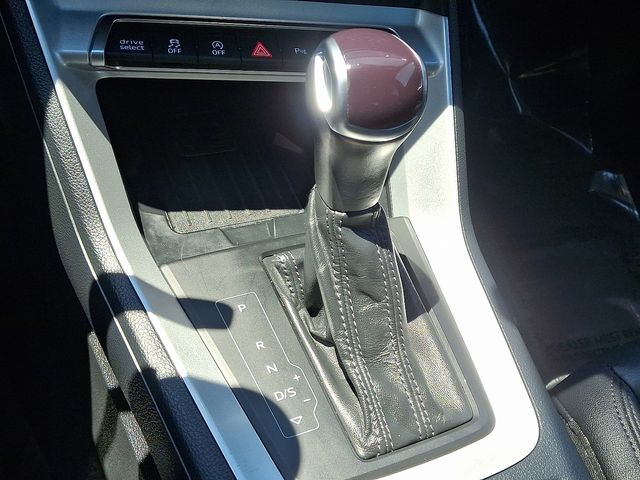 Thumbnail: 2024 Audi Q3 - 13