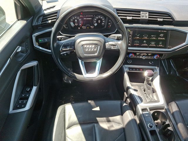 Thumbnail: 2024 Audi Q3 - 2