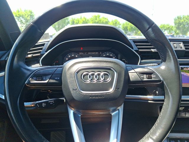 Thumbnail: 2024 Audi Q3 - 9
