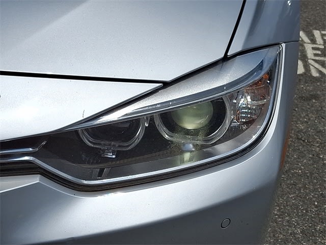 Thumbnail: 2014 BMW 3 Series - 17