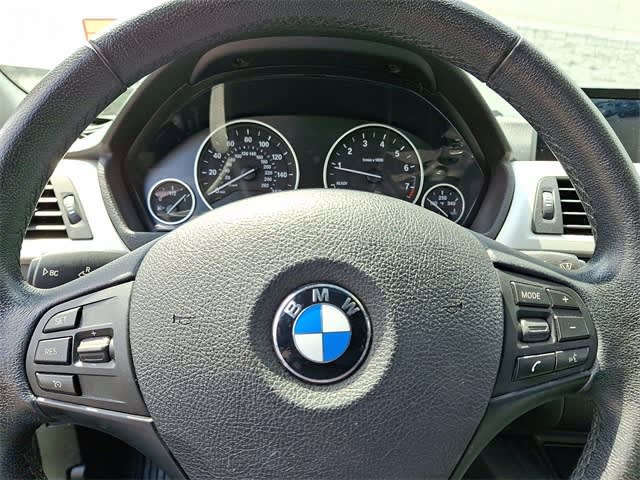 Thumbnail: 2014 BMW 3 Series - 23