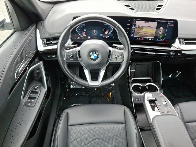 Thumbnail: 2025 BMW X1 - 2