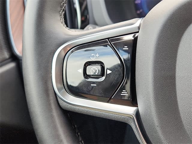 Thumbnail: 2024 Volvo XC60 - 23