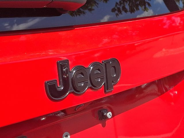 Thumbnail: 2023 Jeep Renegade - 9