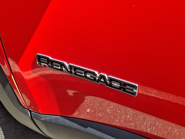 Thumbnail: 2023 Jeep Renegade - 4