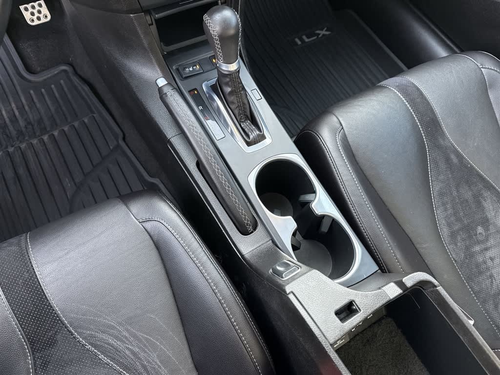 Thumbnail: 2021 Acura ILX - 27