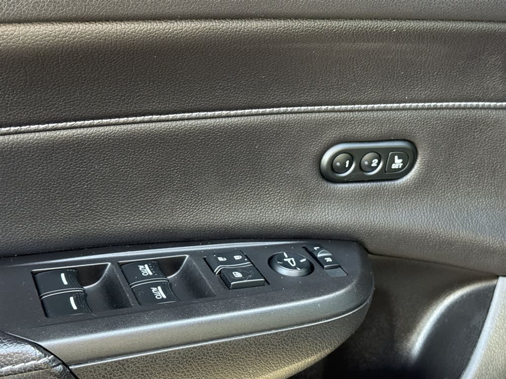 Thumbnail: 2021 Acura ILX - 23