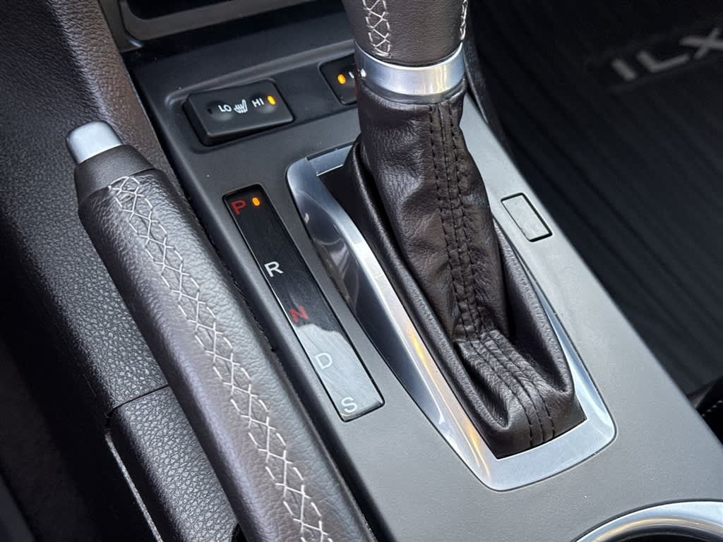 Thumbnail: 2021 Acura ILX - 14