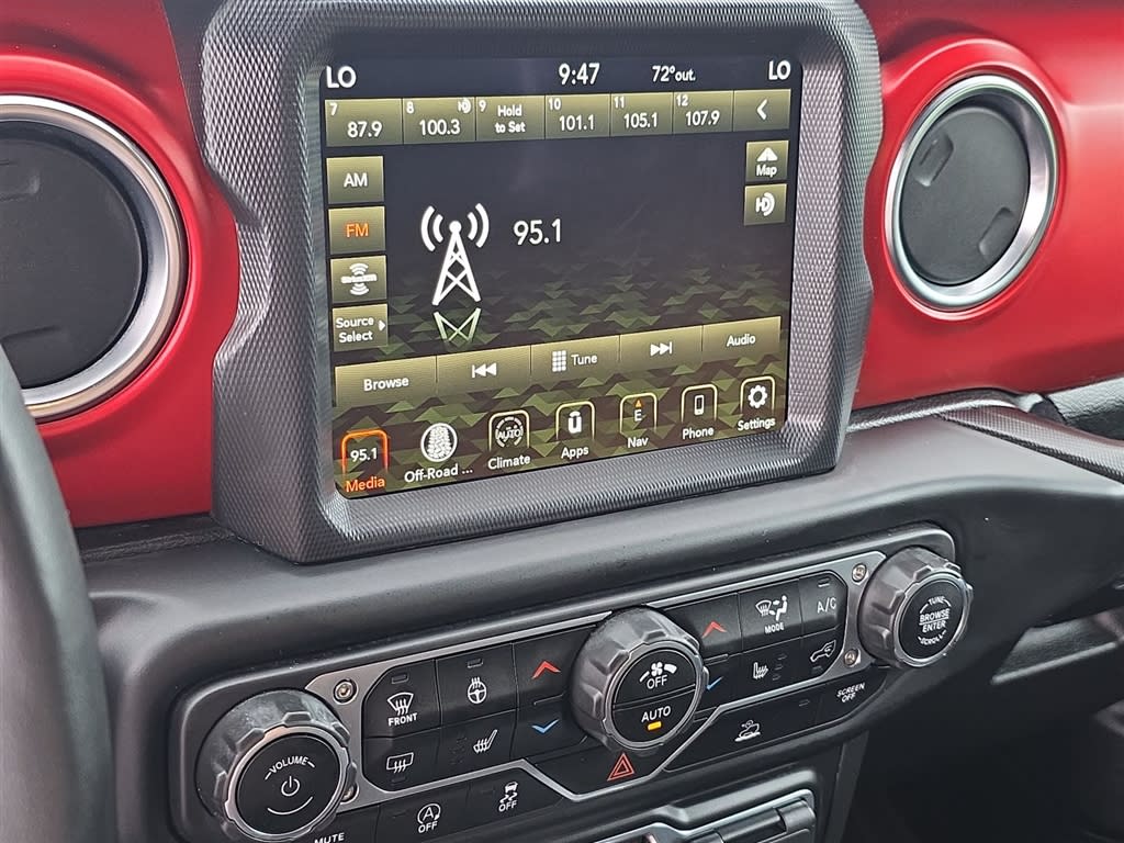 Thumbnail: 2023 Jeep Wrangler - 24