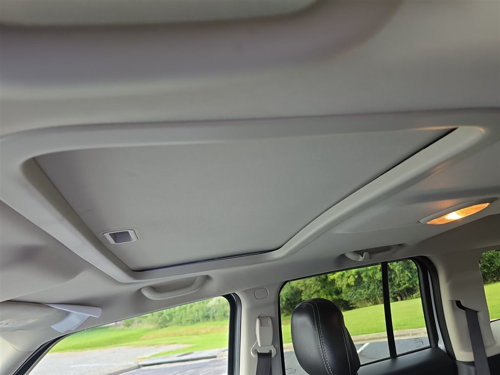 Thumbnail: 2016 Jeep Patriot - 26