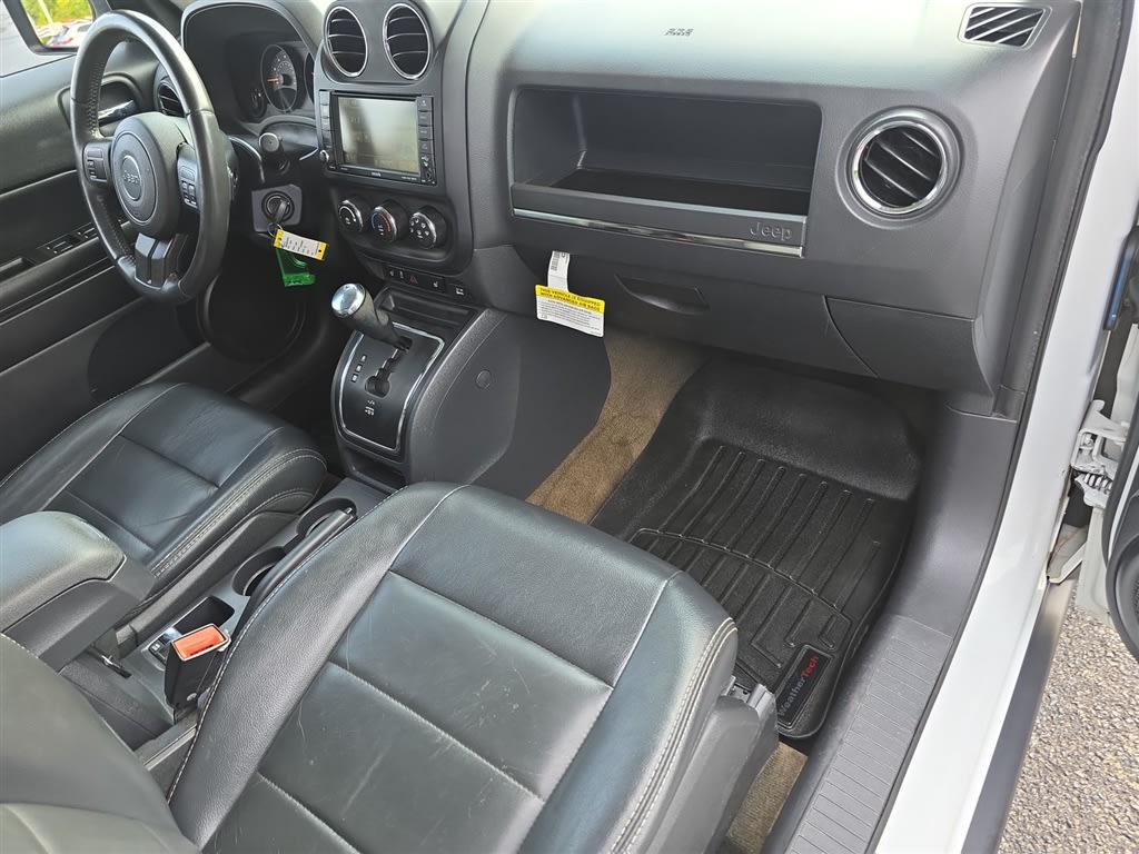 Thumbnail: 2016 Jeep Patriot - 2
