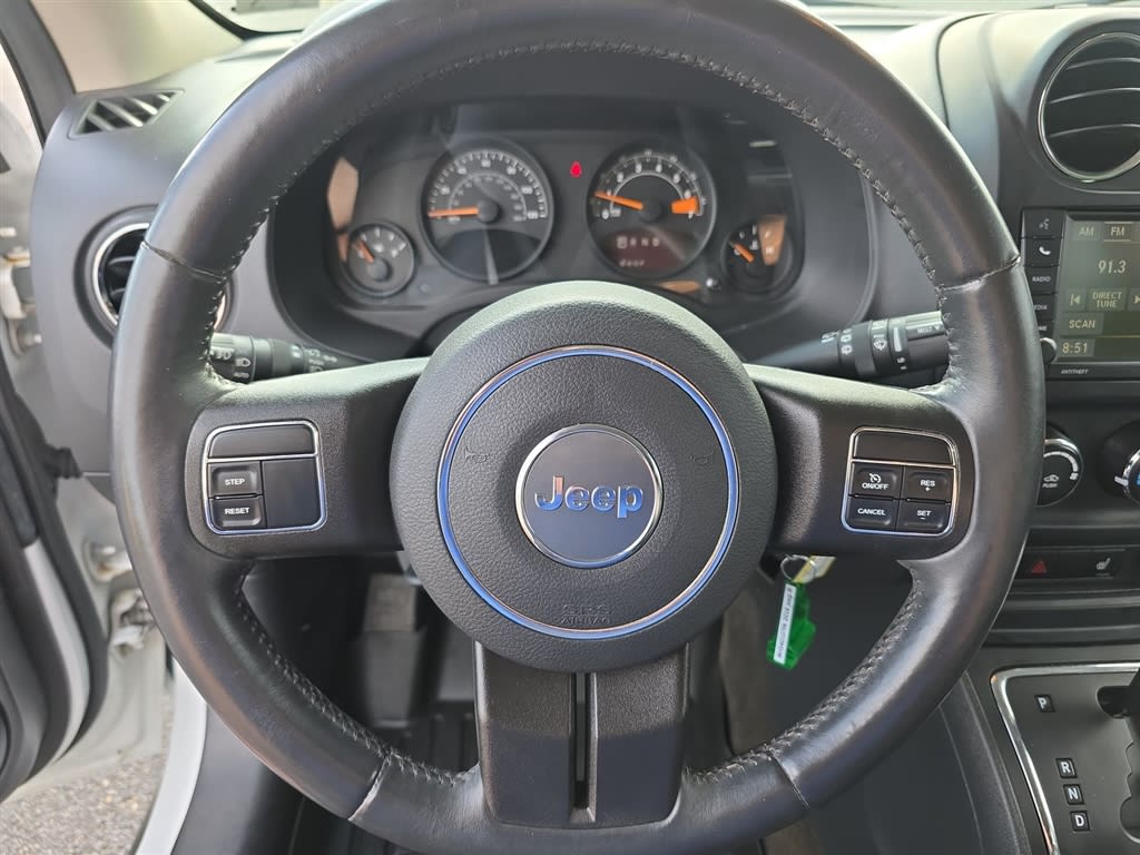 Thumbnail: 2016 Jeep Patriot - 9