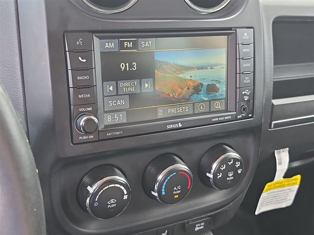 Thumbnail: 2016 Jeep Patriot - 13
