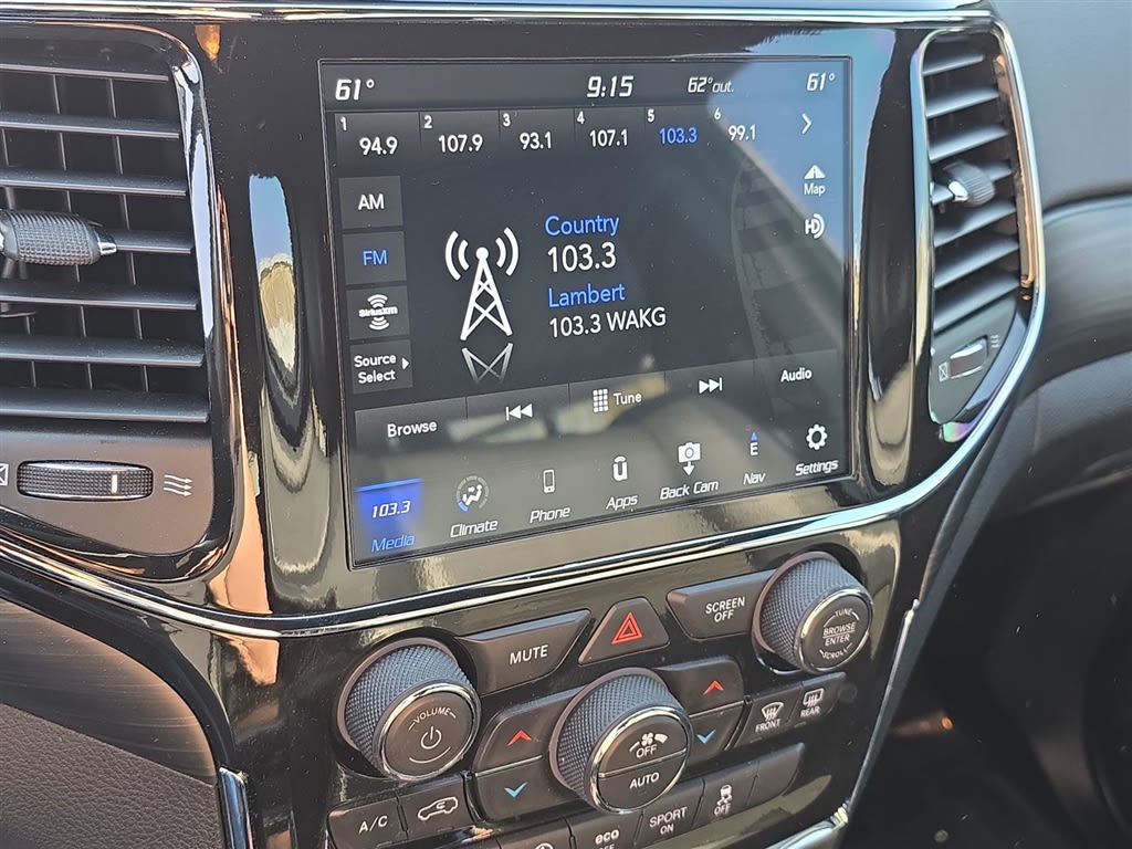 Thumbnail: 2022 Jeep Grand Cherokee - 38