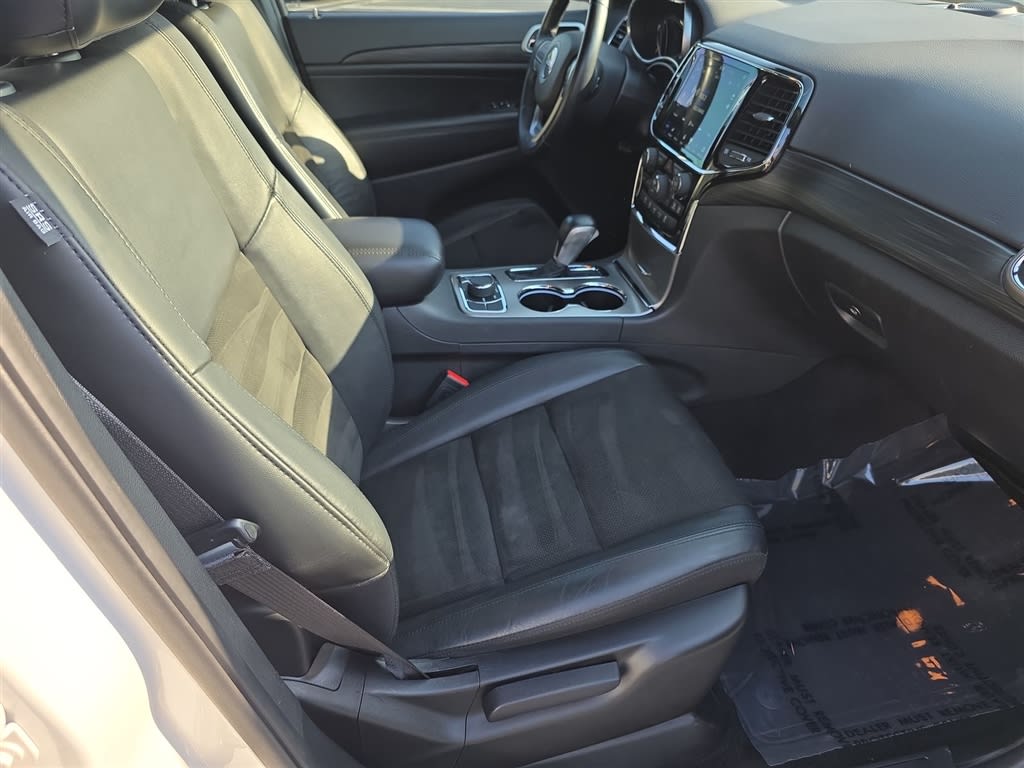 Thumbnail: 2022 Jeep Grand Cherokee - 29