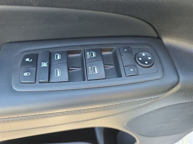 Thumbnail: 2022 Jeep Grand Cherokee - 36