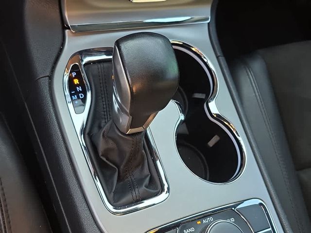 Thumbnail: 2022 Jeep Grand Cherokee - 13