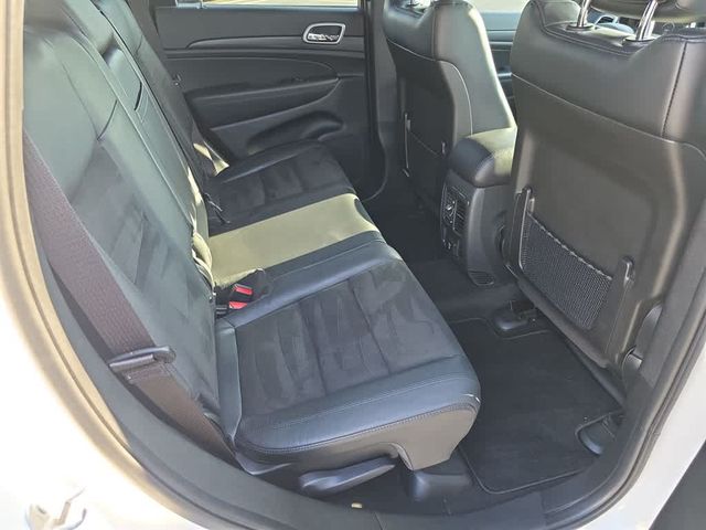 Thumbnail: 2022 Jeep Grand Cherokee - 11