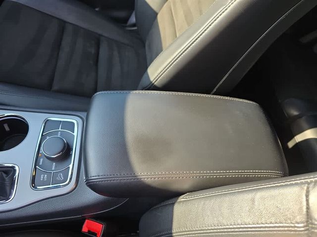 Thumbnail: 2022 Jeep Grand Cherokee - 42