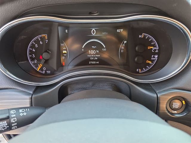 Thumbnail: 2022 Jeep Grand Cherokee - 14