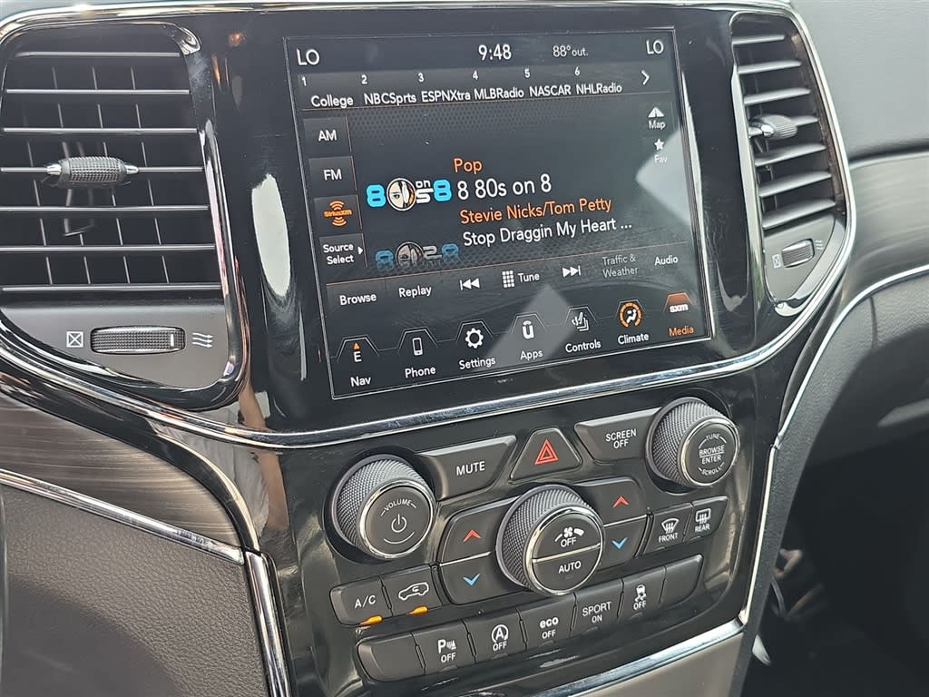 Thumbnail: 2020 Jeep Grand Cherokee - 25
