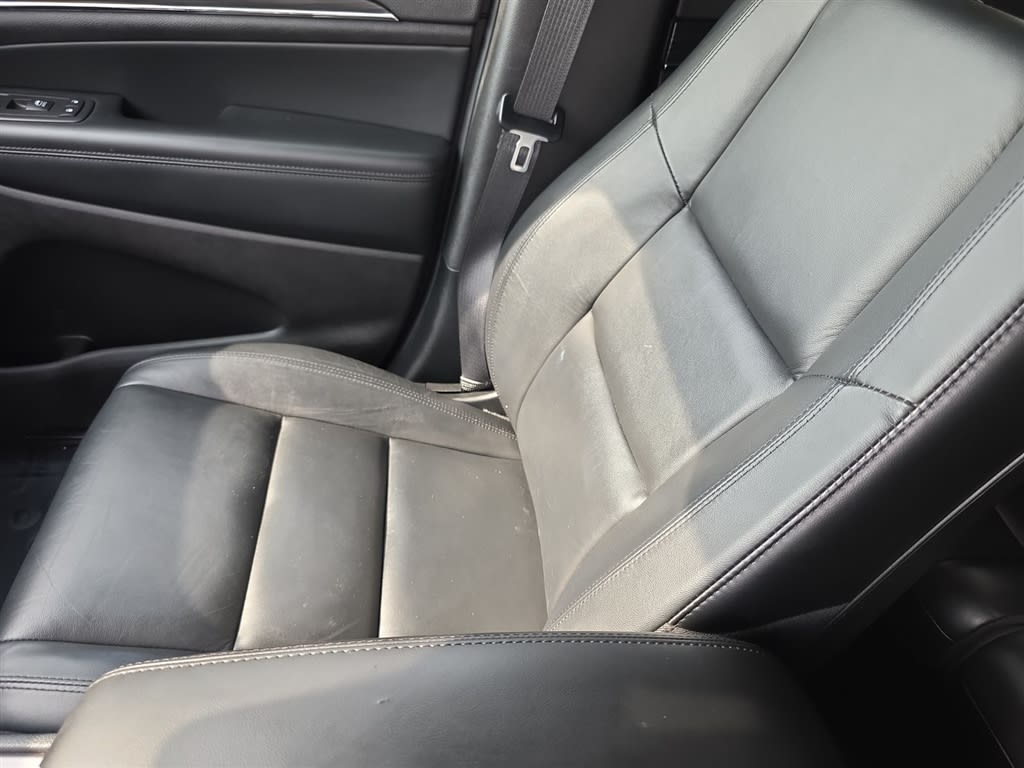 Thumbnail: 2020 Jeep Grand Cherokee - 29