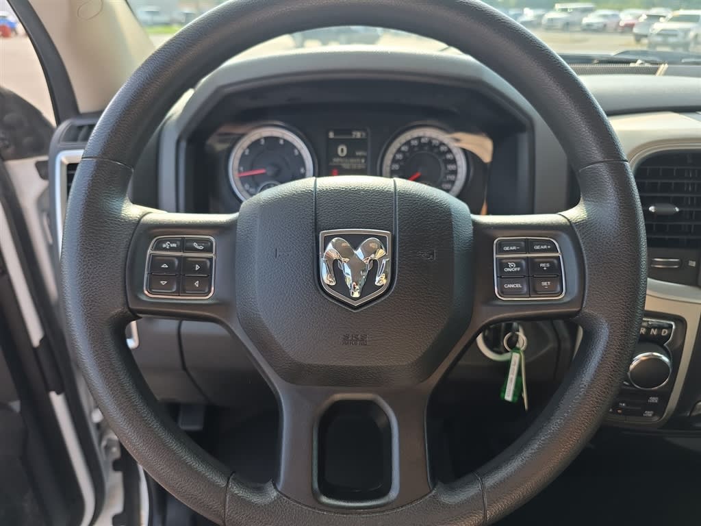 Thumbnail: 2020 RAM 1500 - 9