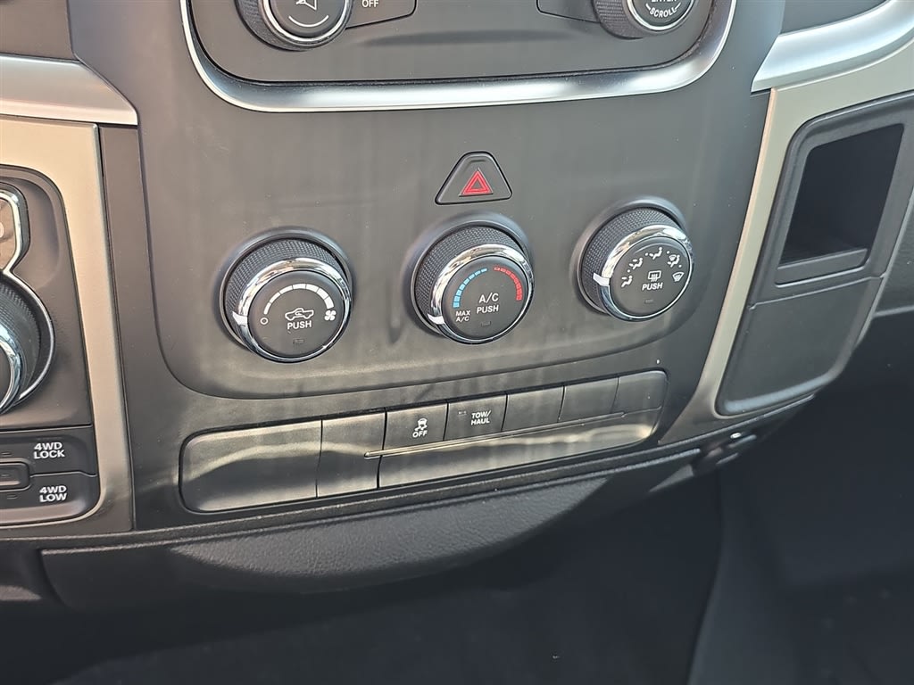 Thumbnail: 2020 RAM 1500 - 25