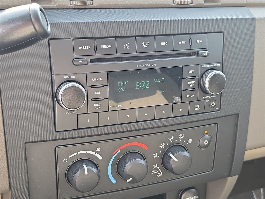 Thumbnail: 2009 Dodge Dakota - 22