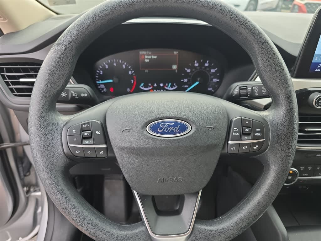 Thumbnail: 2020 Ford Escape - 9