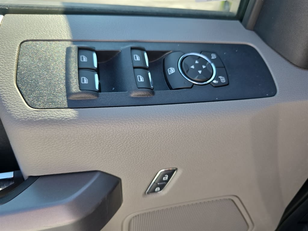 Thumbnail: 2018 Ford F-250 - 24