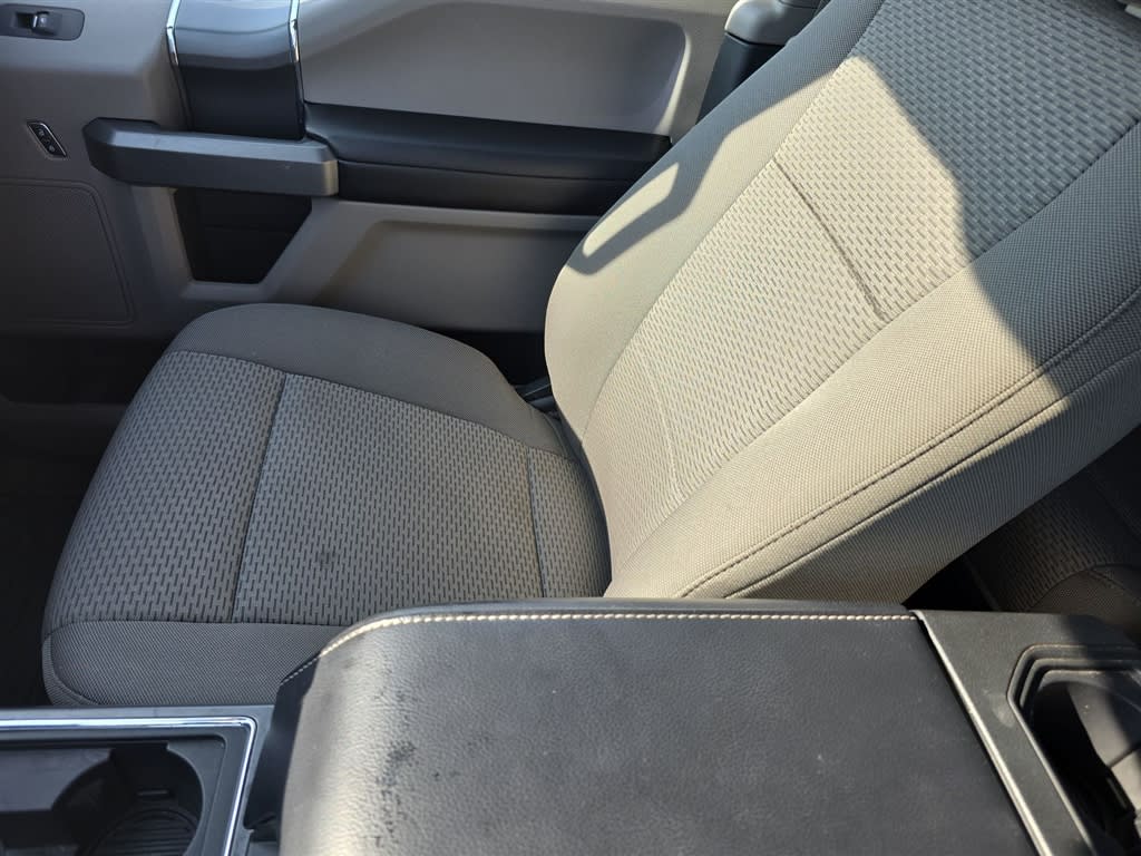 Thumbnail: 2016 Ford F-150 - 28