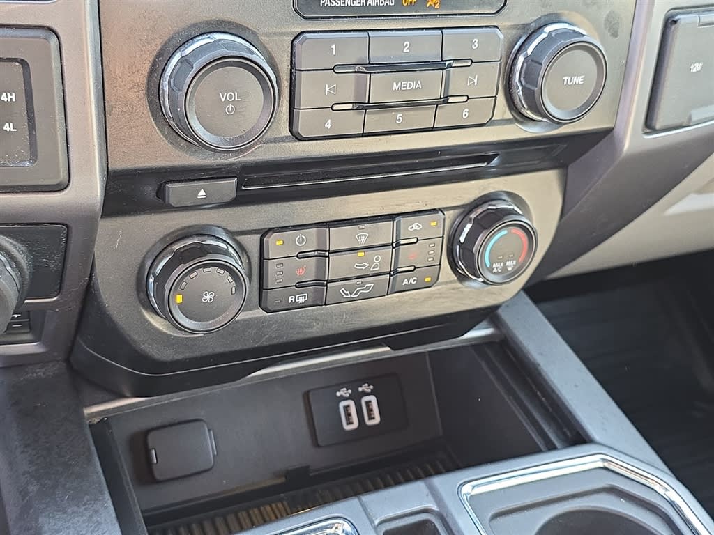 Thumbnail: 2016 Ford F-150 - 25