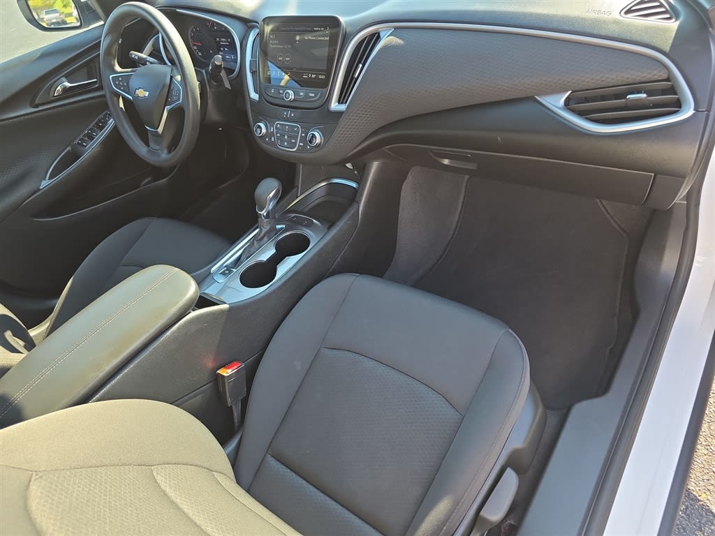 Thumbnail: 2024 Chevrolet Malibu - 11