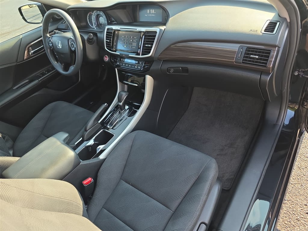 Thumbnail: 2017 Honda Accord - 2