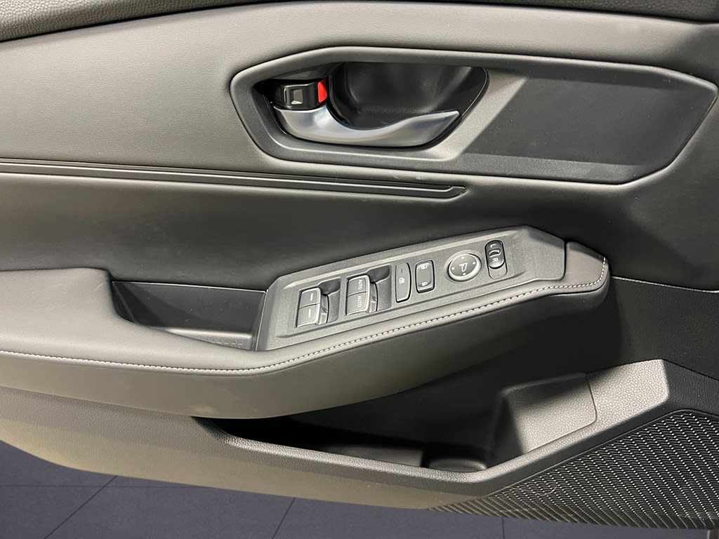 Thumbnail: 2025 Honda Accord - 21