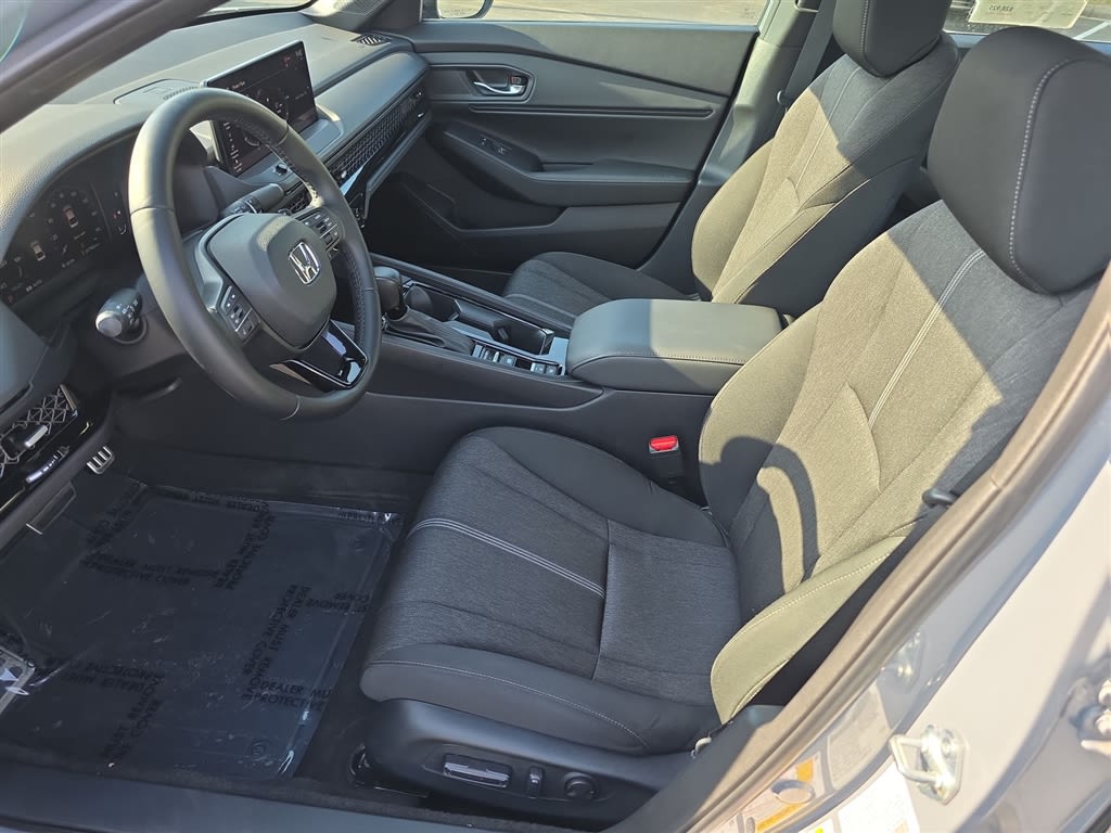 Thumbnail: 2023 Honda Accord - 10